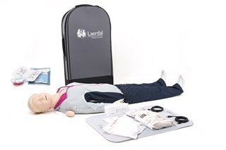 Resusci Anne QCPR AED hel kropp m/ trillekoffert